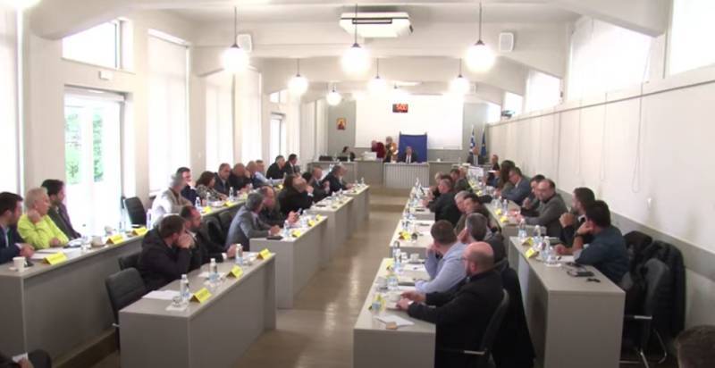 Παρατάξεις Τατούλη και Μάκαρη για λειτουργία Περιφερειακού Συμβουλίου