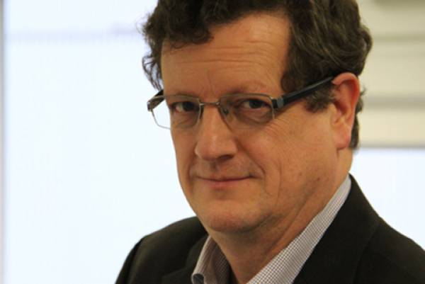 O Κρίστιαν Ράτνερ στην "Ε": Προβάλλω τον ανθρώπινο αγώνα για ένα καλύτερο κόσμο