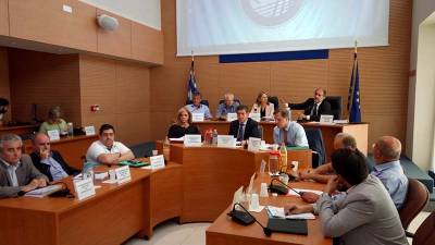 Πρωτοβουλίες Κατσιφάρα για το Πάτρα - Πύργος - Τσακώνα