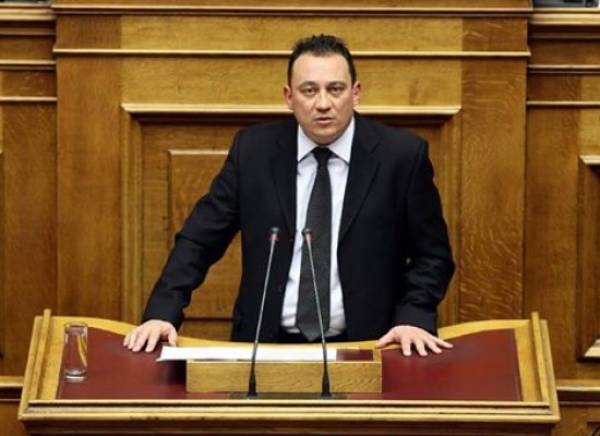 Βλάσης: "Ξημερώνει μια μέρα ελπίδας για την παράταξη και την πατρίδα μας"