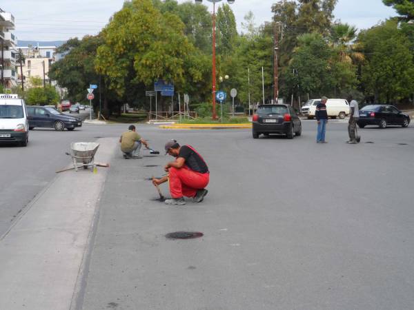 Μπαλώματα στο οδόστρωμα