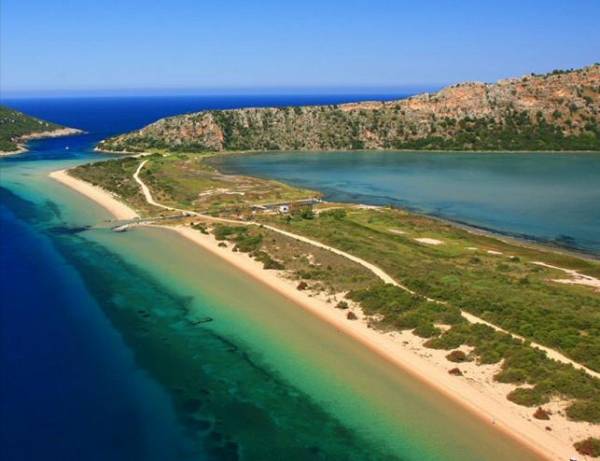 Εθελοντικός καθαρισμός σε Πύλο, Διβάρι και Ναβαρίνο