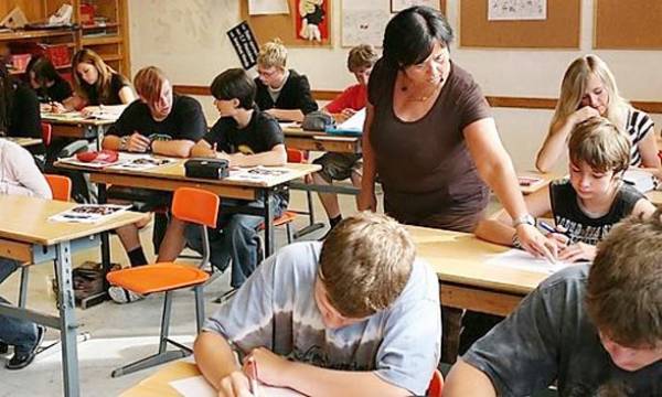 Συνεχίζουν οι καθηγητές με διήμερη απεργία