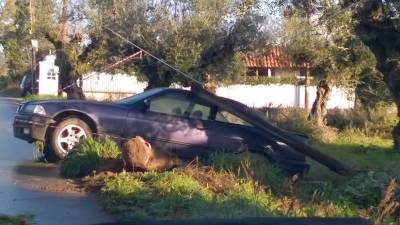 Ενα περίεργο τροχαίο έξω από τη Μεσσήνη