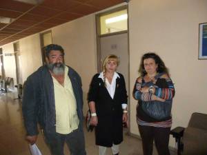 Διαμαρτυρία στην Αλειφέρη για τη μεταφορά παιδιών από το Ελαιοχώρι