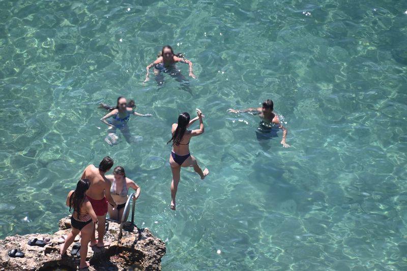 Καιρός: Σε υψηλά επίπεδα σήμερα ο υδράργυρος (Βίντεο)