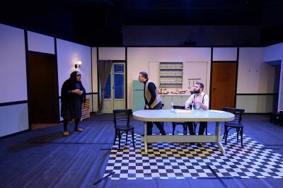 Πολύ καλές εντυπώσεις το “La Nonna” της “Fraction” - Ολοκληρώνονται οι παραστάσεις