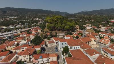 Ερώτηση Χαρίτση σε Μενδώνη: "Επικίνδυνες ρηγματώσεις στο Κάστρο Καλαμάτας"