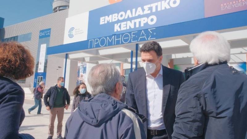 Κικίλιας: Ξεπεράσαμε τους 850.000 εμβολιασμούς (βίντεο)