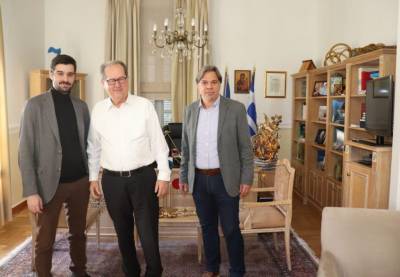Νίκας: "Προτεραιότητα η στήριξη των υπεραστικών ΚΤΕΛ"