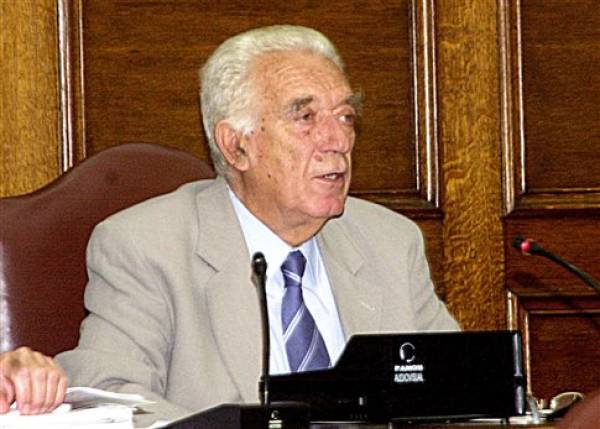 Πέθανε σε ηλικία 88 ετών ο Γιάννης Καψής