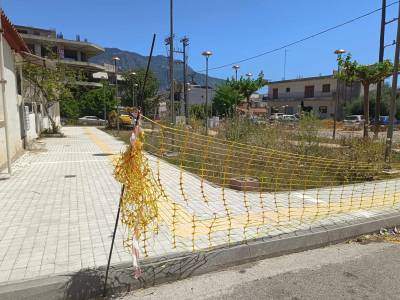 Δημοτική Επιτροπή: Αγανάκτηση για τις καθυστερήσεις σε πλατεία Φυτειάς και Πάρκο Ελιάς