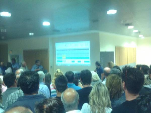 Αγωνία στα εκλογικά κέντρα Αναστασόπουλου και Τσώνη στη Μεσσήνη