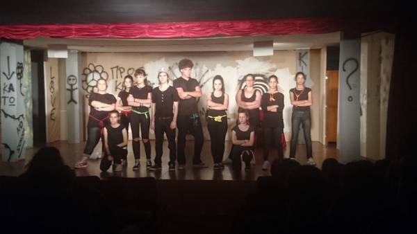Ολοκληρώνονται οι παραστάσεις από το Θεατρικό Εργαστήρι Μεσσήνης (βίντεο)
