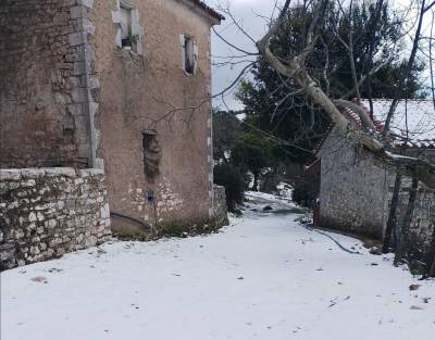 Ντύθηκε στα λευκά η ορεινή Τριφυλία