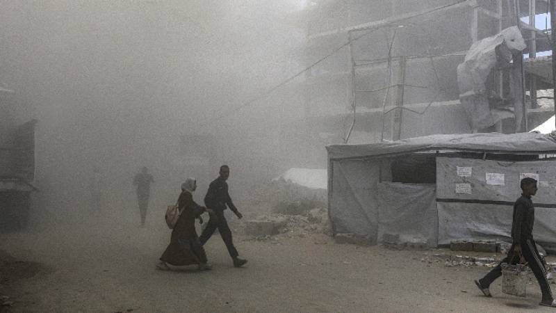 Σε 33 ανήλθαν οι νεκροί από τον ισραηλινό βομβαρδισμό σχολείου στη Γάζα, 19 νεκροί σε σπίτι