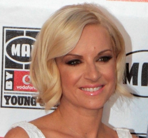 Η Μαρία Μπεκατώρου στην "Ε": "Παλιά όλοι ρωτούσαν για τα αισθηματικά, τώρα για θέματα δουλειάς και οικονομικά"