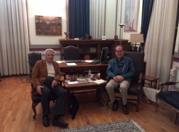 Θέσπιση πανελληνίου βραβείου Επιστημών στην Καλαμάτα