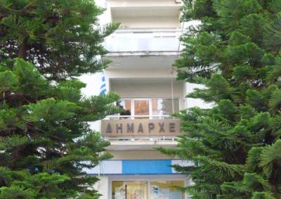 Ειδικό συνεργάτη προσλαμβάνει ο Σταθόπουλος