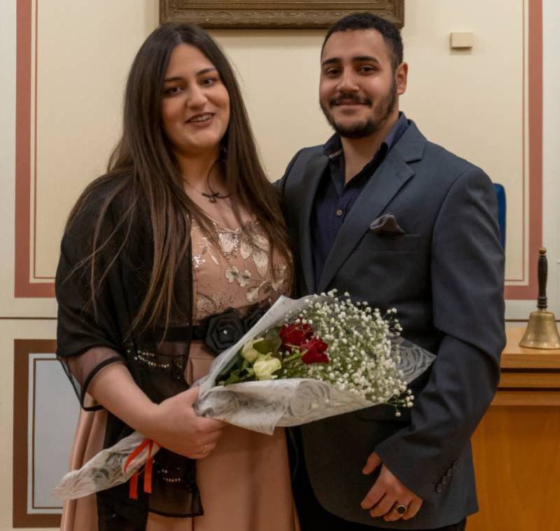 Παντρεύτηκε το πρώτο ασυνόδευτο παιδί που έφτασε στην Καλαμάτα