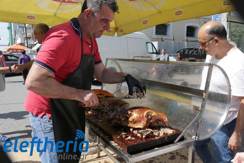 Μέρα της γουρνοπούλας στην Καλαμάτα (βίντεο-φωτογραφίες)