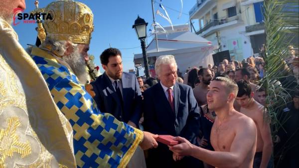 Ο εορτασμός των Θεοφανίων στο Γύθειο (βίντεο)