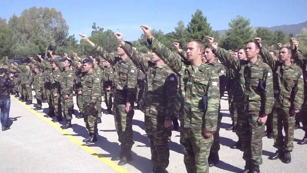 Ορκωμοσία νεοσυλλέκτων στο 9ο Σύνταγμα Πεζικού Καλαμάτας