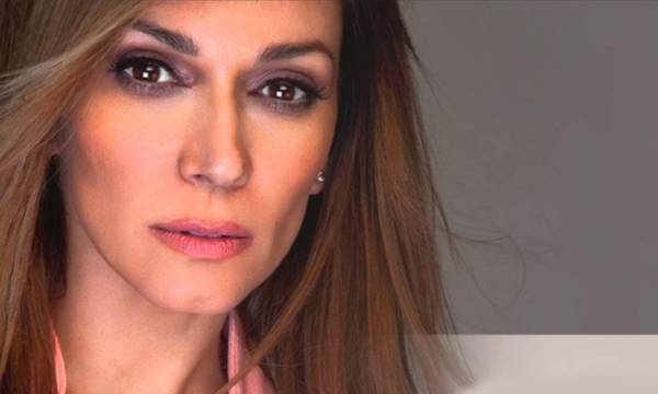 Στο χορό του Επιμελητηρίου Αρκαδίας η Ελλη Κοκκίνου