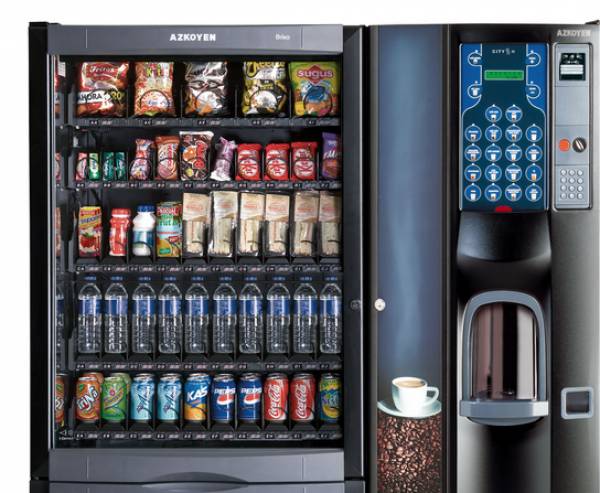 Τσιγγάνος "χτύπησε" αυτόματο πωλητή τροφίμων στη Σπάρτη