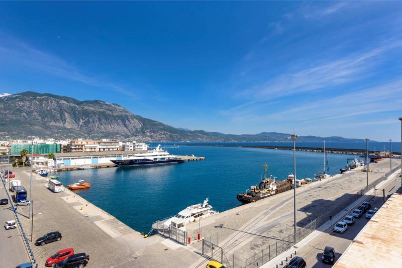 Έλληνας ναυτικός μεταφέρθηκε νεκρός στο λιμάνι της Καλαμάτας