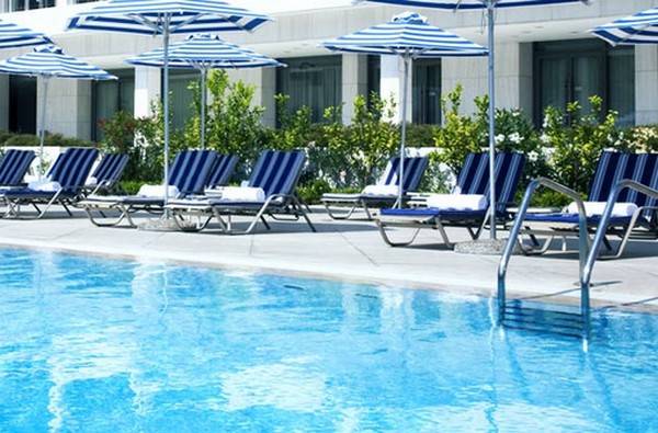 Αναδιάταξη της τουριστικής αγοράς στη Μεσσηνία: Πώληση ξενοδοχείων μέσω του διαδικτύου