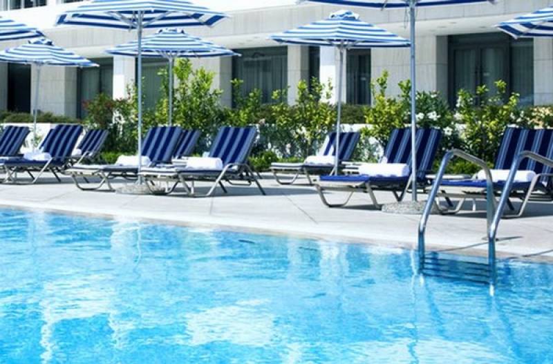 Αναδιάταξη της τουριστικής αγοράς στη Μεσσηνία: Πώληση ξενοδοχείων μέσω του διαδικτύου