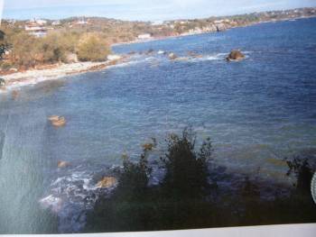 Προστασία της ακτής στη βίλα Καλτσίδη