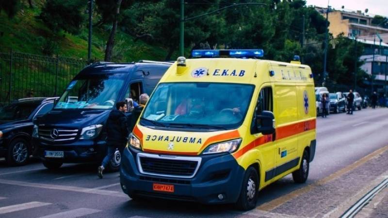 Δυο 17χρονες έπεσαν από ταράτσα πολυκατοικίας στην Ηλιούπολη - Μια νεκρή, μια σε κρίσιμη κατάσταση