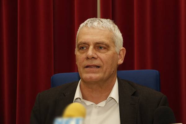 "10 στρέμματα στον Κυπαρισσιακό" επανέλαβε ο Τσιρώνης