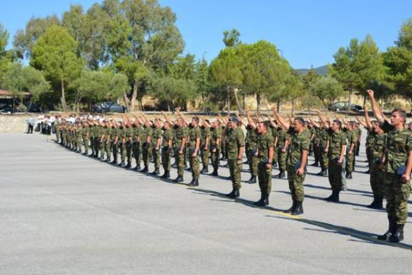 Ορκίστηκαν 254 νεοσύλλεκτοι της 2016 Δ' ΕΣΣΟ στην Καλαμάτα (βίντεο-φωτογραφίες)