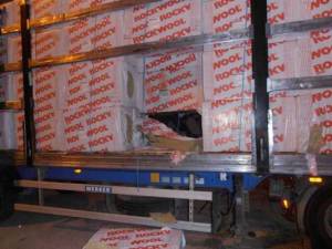 Βούλγαρος μετέφερε με φορτηγό 11 Αφγανούς και συνελήφθη στο Βραχάτι