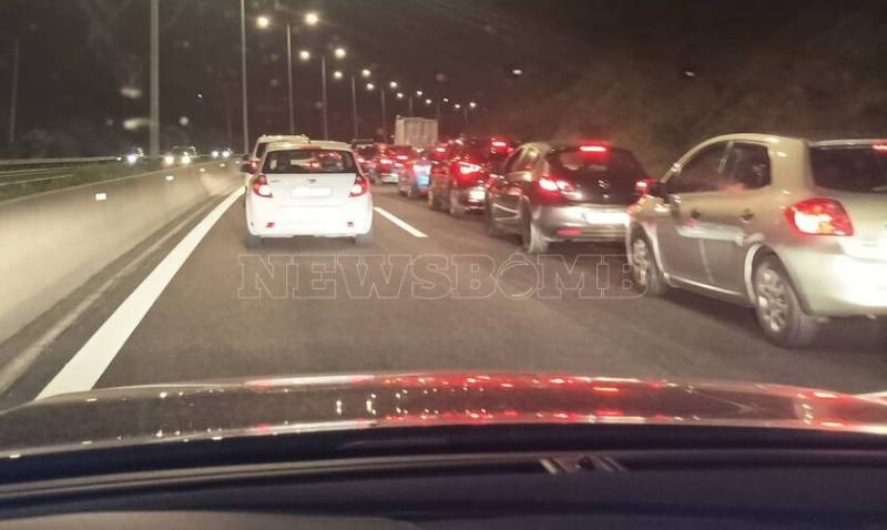 Τροχαίο στην Αθηνών-Κορίνθου - Η κυκλοφορία διεξάγεται από την ΛΕΑ