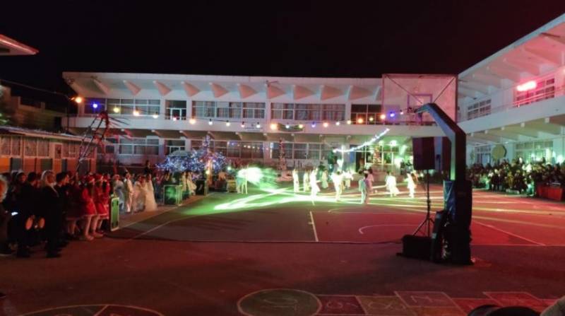 6ο Δημοτικό Καλαμάτας: “Μαγειρεύοντας τα χριστουγεννιάτικα έθιμα” και επίσκεψη στη Βουλή