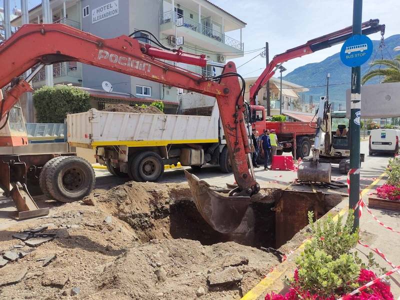 Σωματείο Εργαζομένων στις ΔΕΥΑ Μεσσηνίας για ζημιά στη Ναυαρίνου
