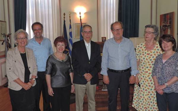 Παραχώρηση κτηρίου στα Παιδικά Χωριά SOS από το Δήμο Καλαμάτας