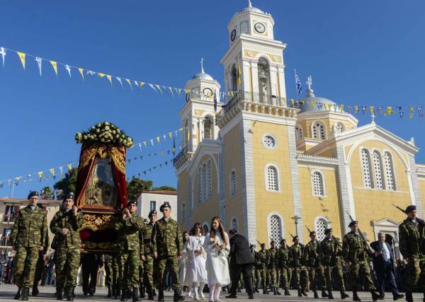 14 άδειες για τη γιορτή της Υπαπαντής
