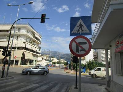 Απαγόρευση μόνο για τα φορτηγά