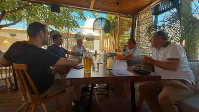 Συνάντηση Χαρίτση με μέλη του Συλλόγου Καταστημάτων Εστίασης και Αναψυχής Καλαμάτας