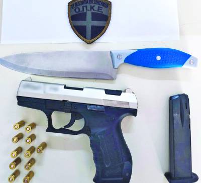 59χρονος Ούγγρος με πιστόλι και μαχαίρι στα Φιλιατρά