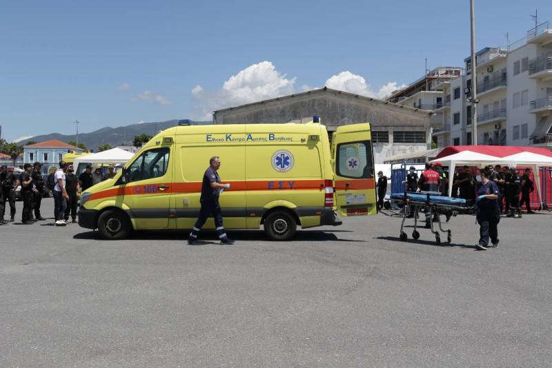 Στις ιατροδικαστικές υπηρεσίες Κορίνθου και Πειραιά τα πτώματα από το ναυάγιο της Πύλου