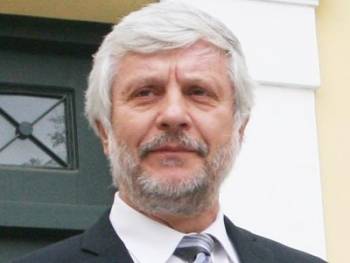 5 άρθρα του Τατούλη για Καραμανλή - Σαμαρά: "Κατά διαόλου..."