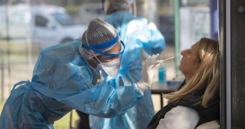 Κορονοϊός: 16.060 νέα κρούσματα, 56 θάνατοι, 389 διασωληνωμένοι