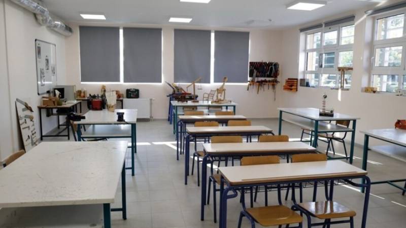 Τέλος το σχολικό έτος σε νηπιαγωγεία-δημοτικά - Τέλος εξετάσεων στα λύκεια