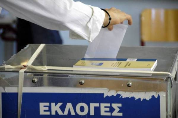 Νέοι πρόεδροι σε Βέργα και Θουρία